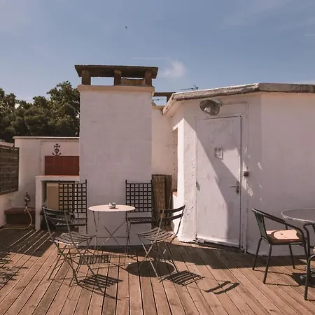 Chez Pepito & Zaza Hypercentre Rooftop Garage Apartment