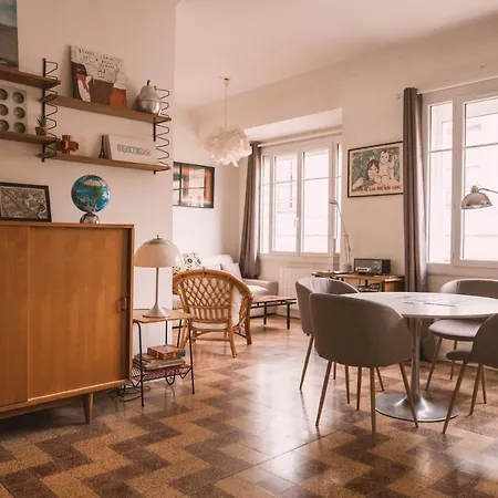 Chez Pepito & Zaza Hypercentre Rooftop Garage Apartment