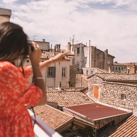Chez Pepito & Zaza Hypercentre Rooftop Garage Apartment Nimes