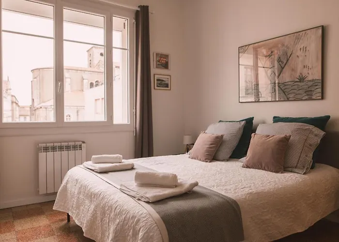 Chez Pepito & Zaza Hypercentre Rooftop Garage Nîmes